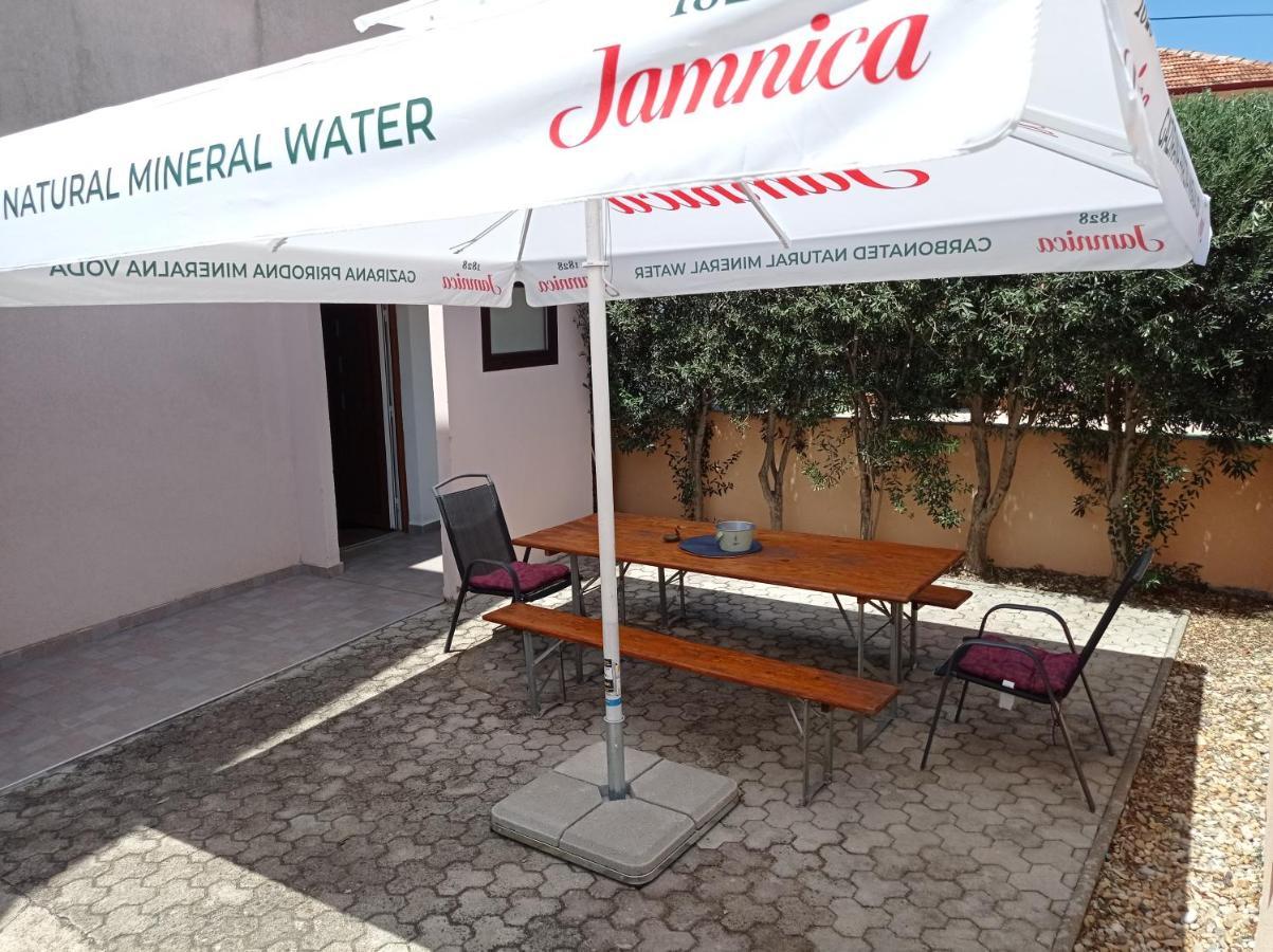 Appartement Anita à Zadar Extérieur photo
